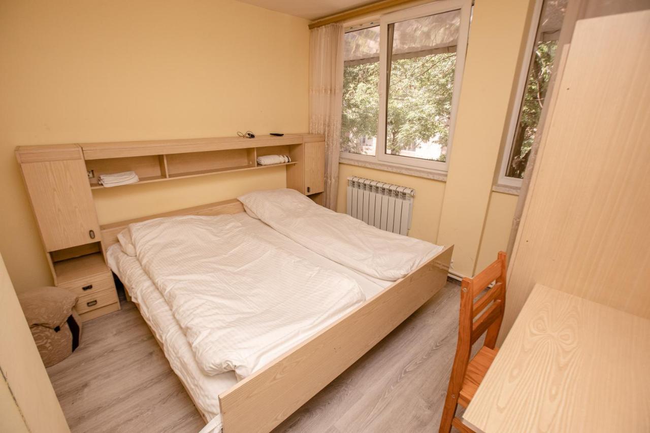 Arsego Hostel Vanadzor Exteriör bild