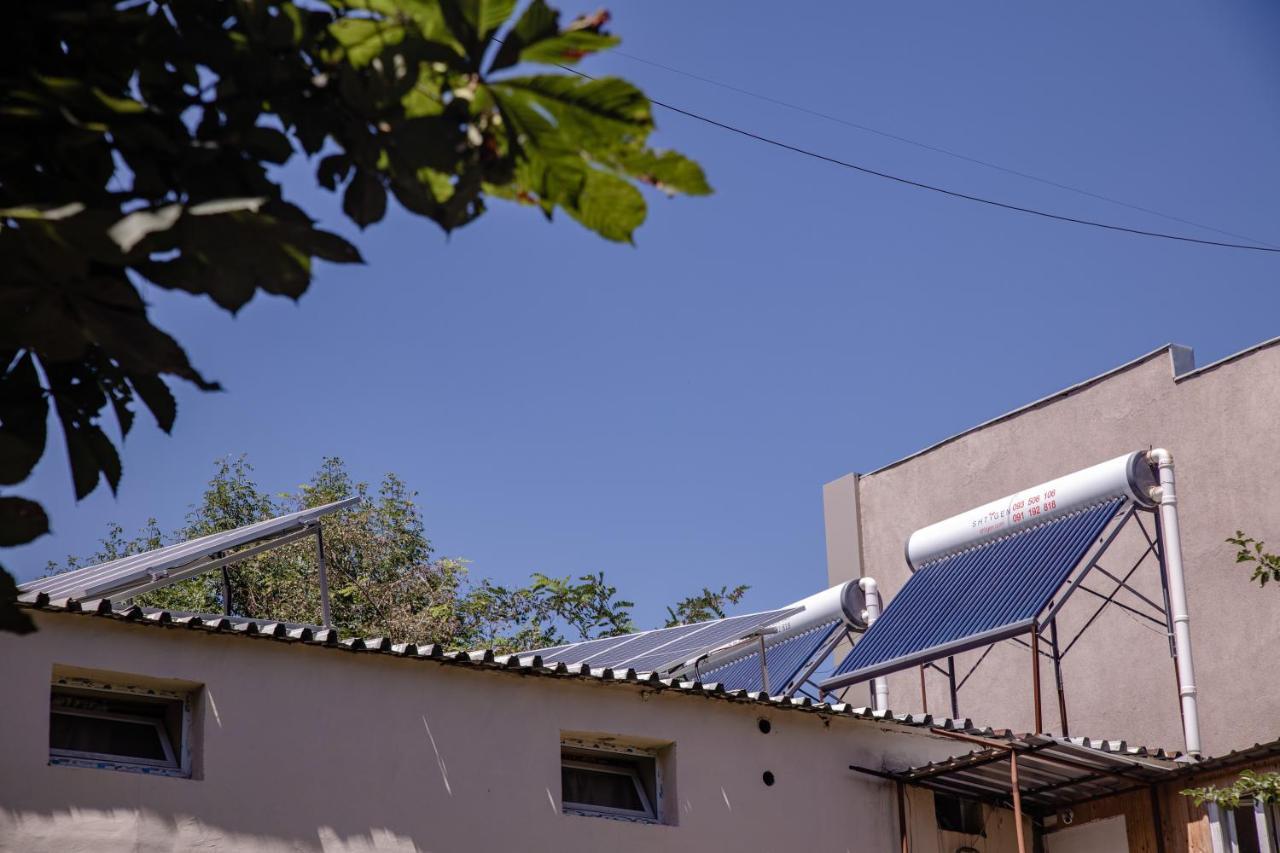 Arsego Hostel Vanadzor Exteriör bild